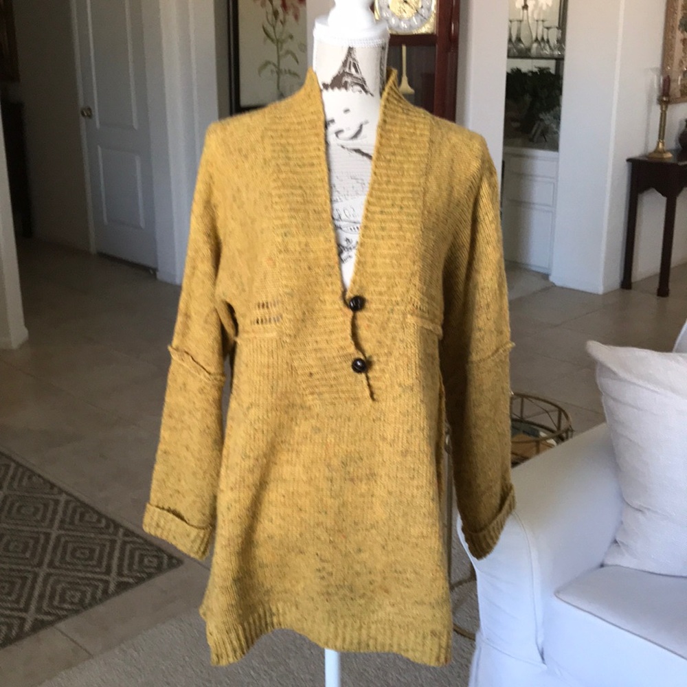 Rustic Weekend Barn Sweater by Cavalini